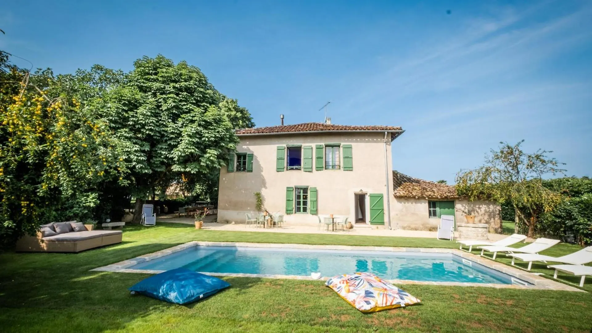 L'Hacienda Occitane Villa Negrepelisse Holiday home